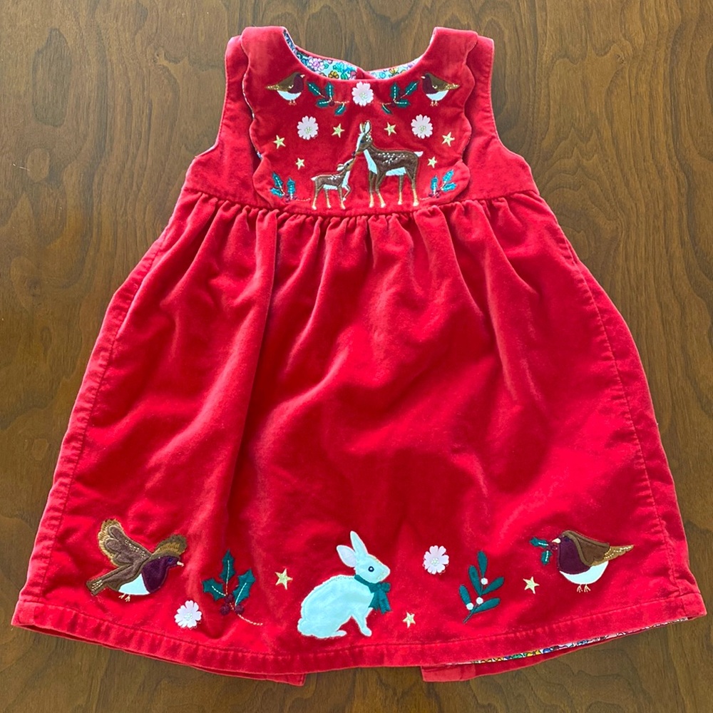 EUC Baby Boden embroidered Christmas dress. Size 3-4Y.